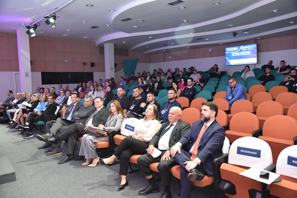 DSC_5665 (Copy).JPG
