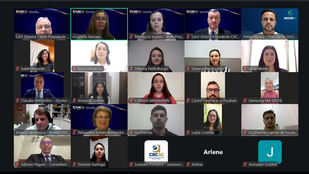 crcsc-entrega-registro-profissional-a-22-novos-contadores-de-santa-catarina