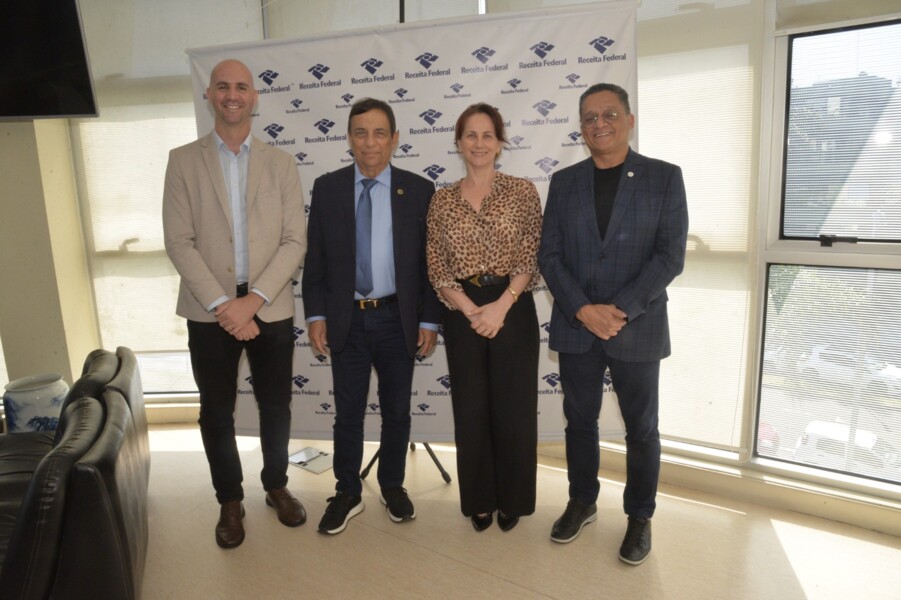 crcsc-realiza-visita-institucional-a-receita-federal