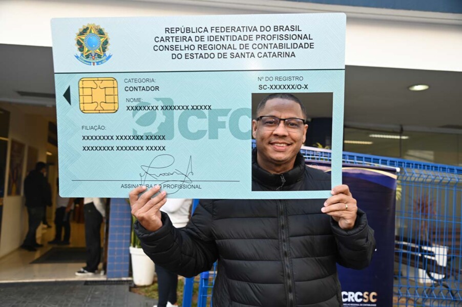 comissao-crcsc-jovem-promove-acao-no-exame-de-suficiencia-realizado-neste-domingo-2405