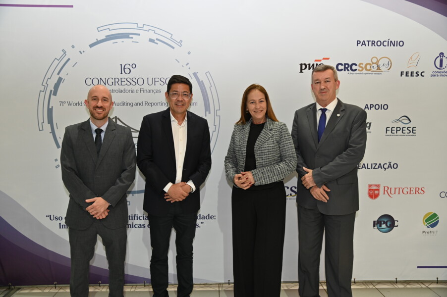 crcsc-participa-da-abertura-do-16-congresso-ufsc-de-controladoria-e-financas