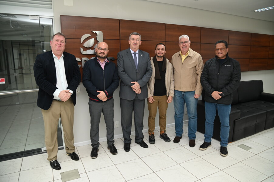 crcsc-e-sebraesc-discutem-parceria-para-orientar-empresarios-e-profissionais-da-contabilidade-sobre-a-reforma-tributaria