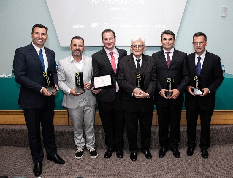 premio-destaques-da-contabilidade-homenageia-profissionais-e-organizacoes-contabeis-2