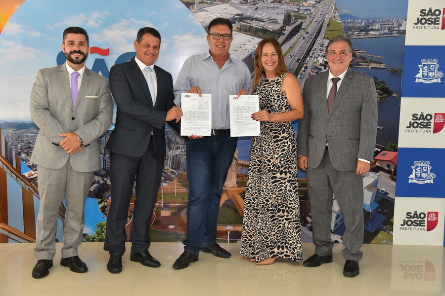 crcsc-firma-convenios-com-a-prefeitura-municipal-de-sao-jose