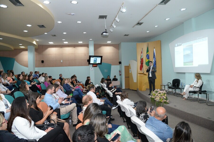 primeiro-dia-programacao-da-tarde-do-6-seminario-de-praticas-de-contabilidade-aplicada-ao-setor-publico-traz-para-o-debate-siafics-notas-explicativas-e-novos-ementarios