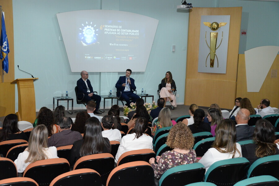 confira-como-foi-a-manha-do-primeiro-dia-do-6-seminario-de-praticas-de-contabilidade-aplicada-ao-setor-publico