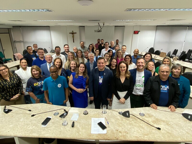profissionais-da-contabilidade-de-florianopolis-e-sao-jose-prestigiam-cafe-da-manha-para-divulgacao-do-21-cbc